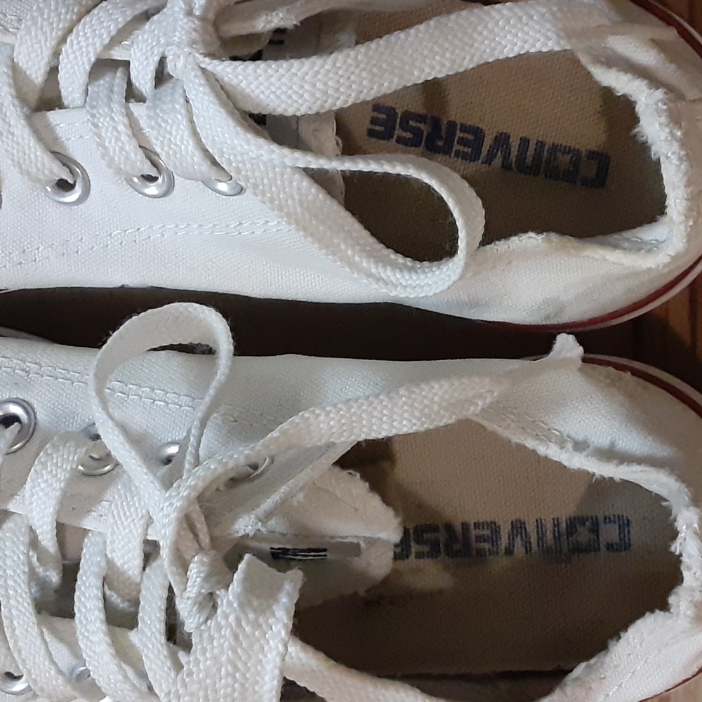 Converse sneakers - Picture 16 of 16